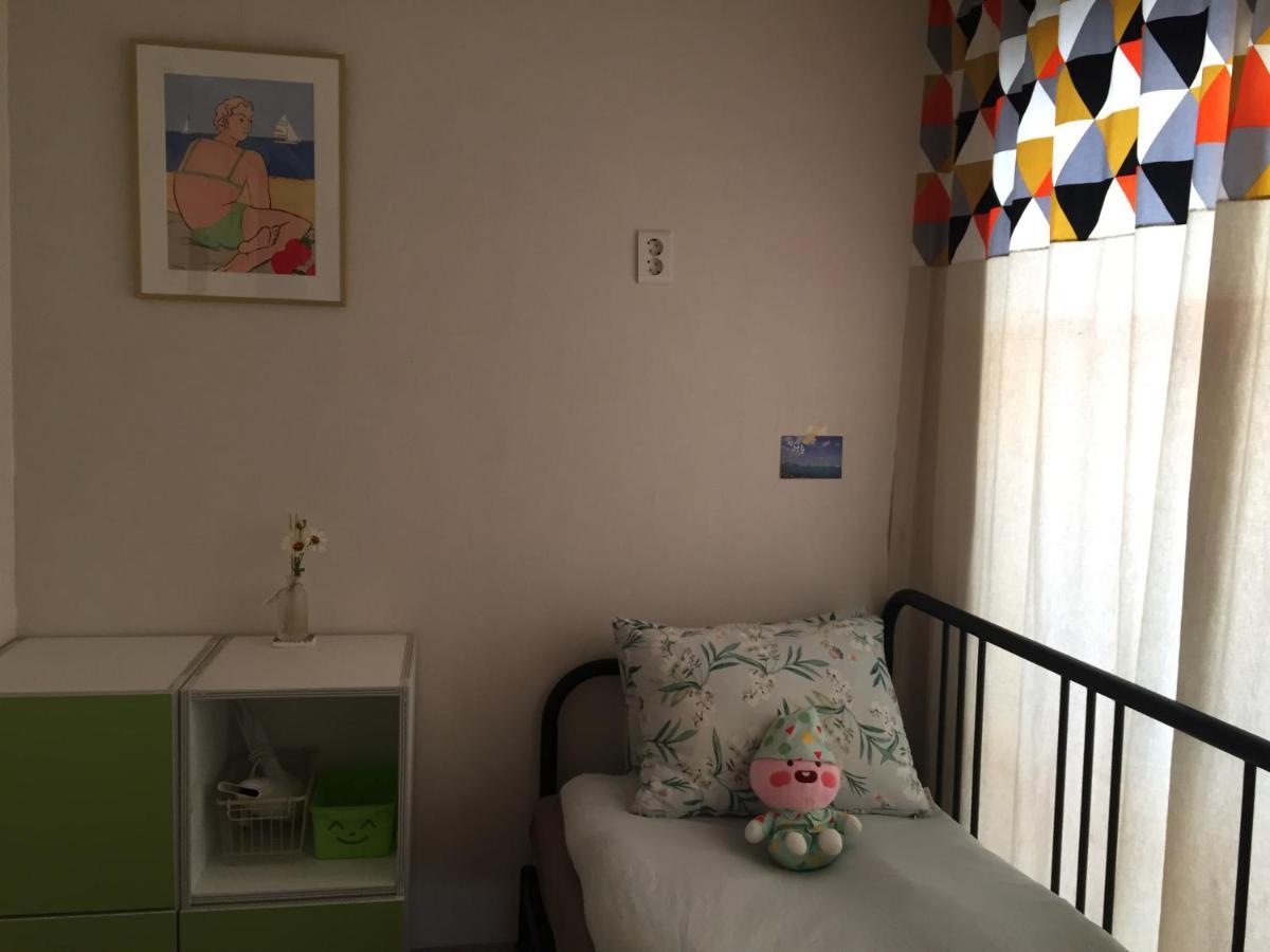 Inside Busan Hostel Εξωτερικό φωτογραφία